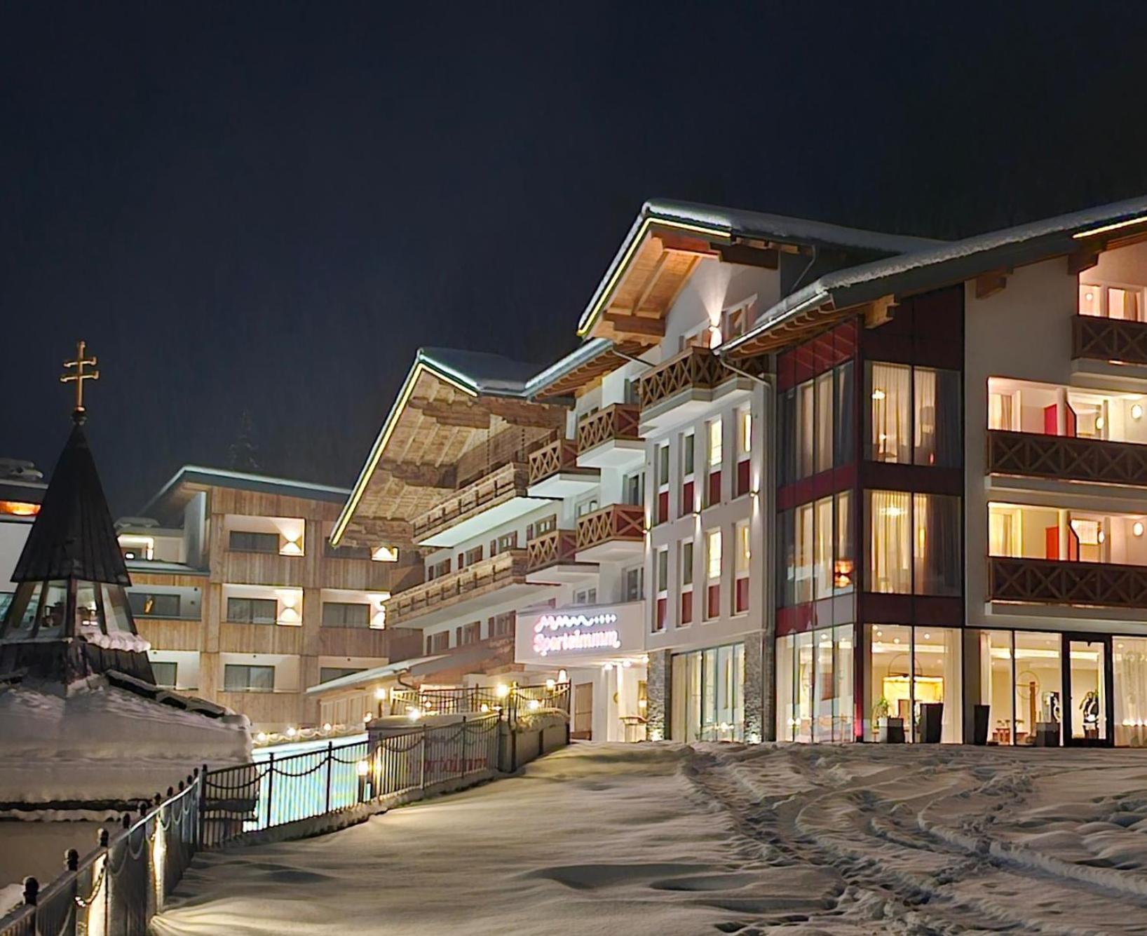 Hotel Sportalmmm, Hoch-Genuss (Adults Only) 차우헨제 외부 사진